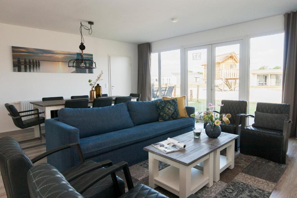 RCN Vakantiepark de Schotsman Bungalow de Bevelander photo 4