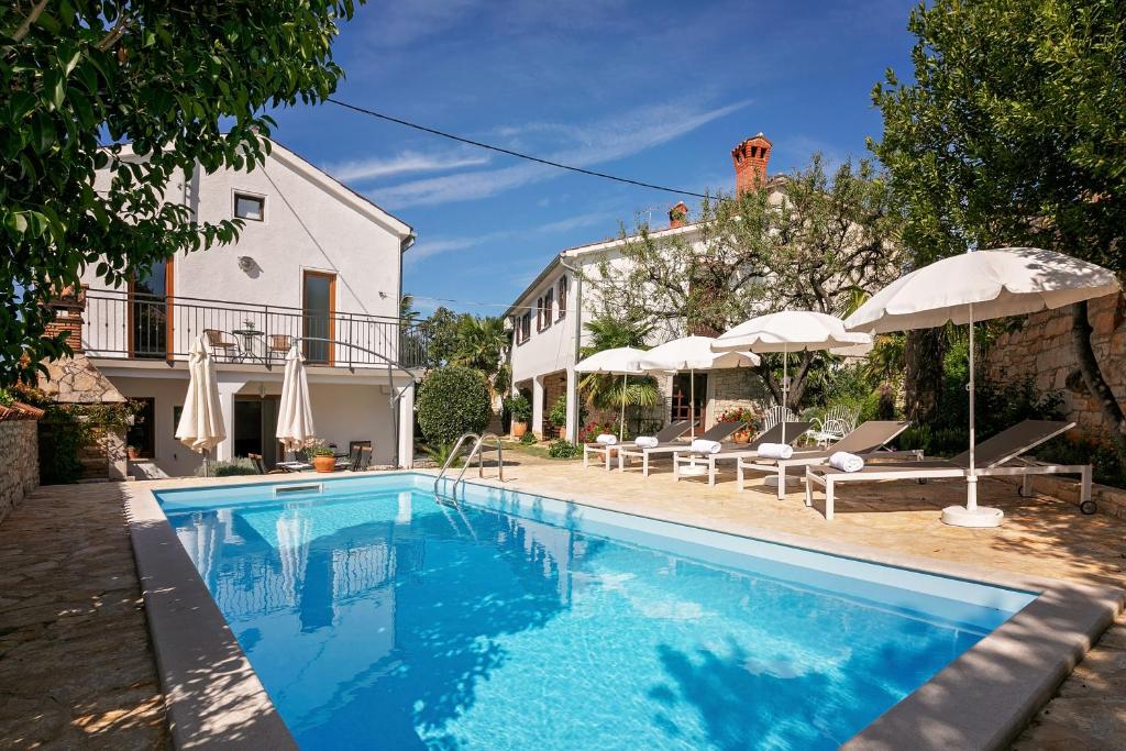 Villa Vito photo 2