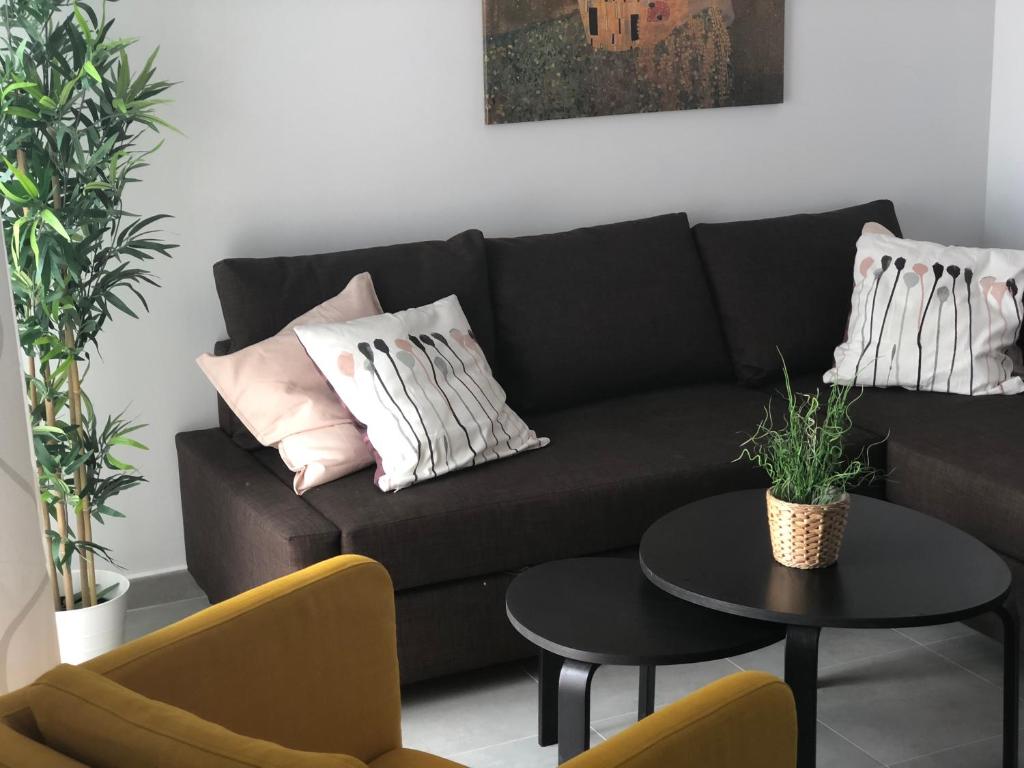 Апартаменты (Апартаменты - 1-й этаж), Malaga Apartamentos Calle Jinetes 10
