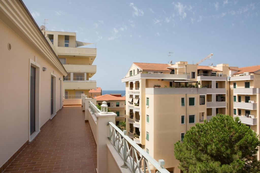 Viona Apartments photo 2