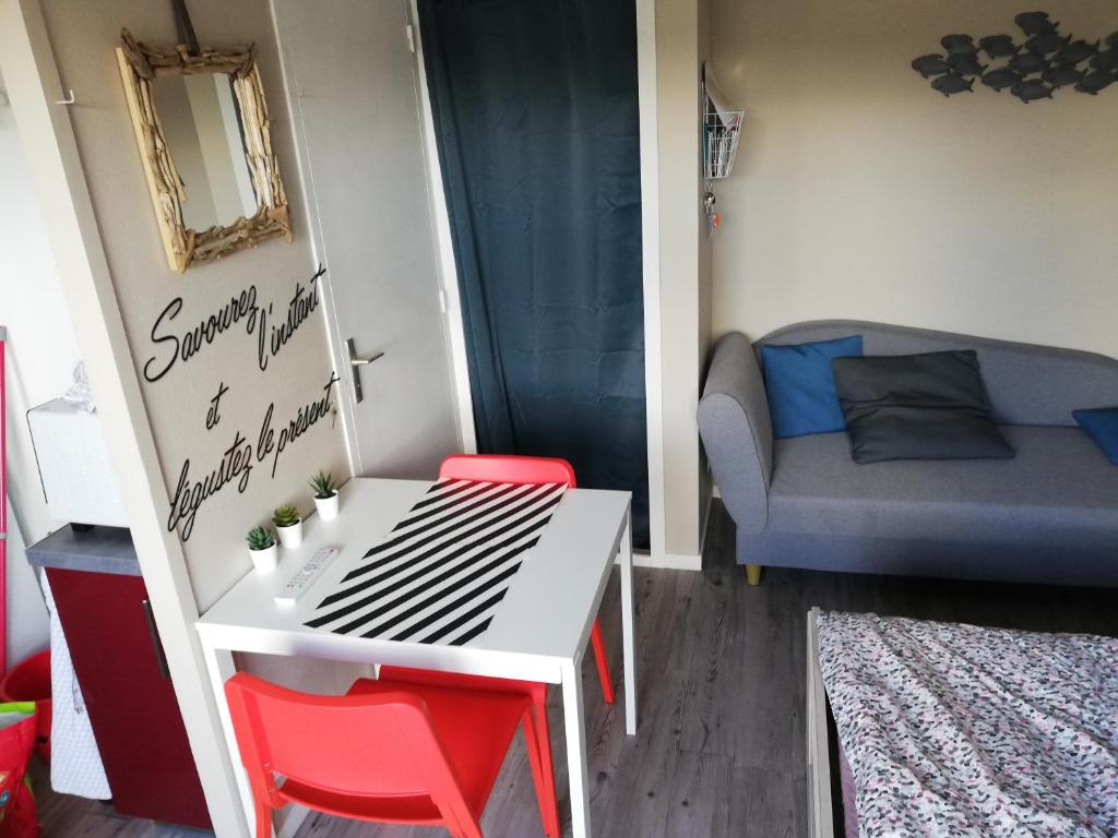 Charmant studio bord de mer photo 4