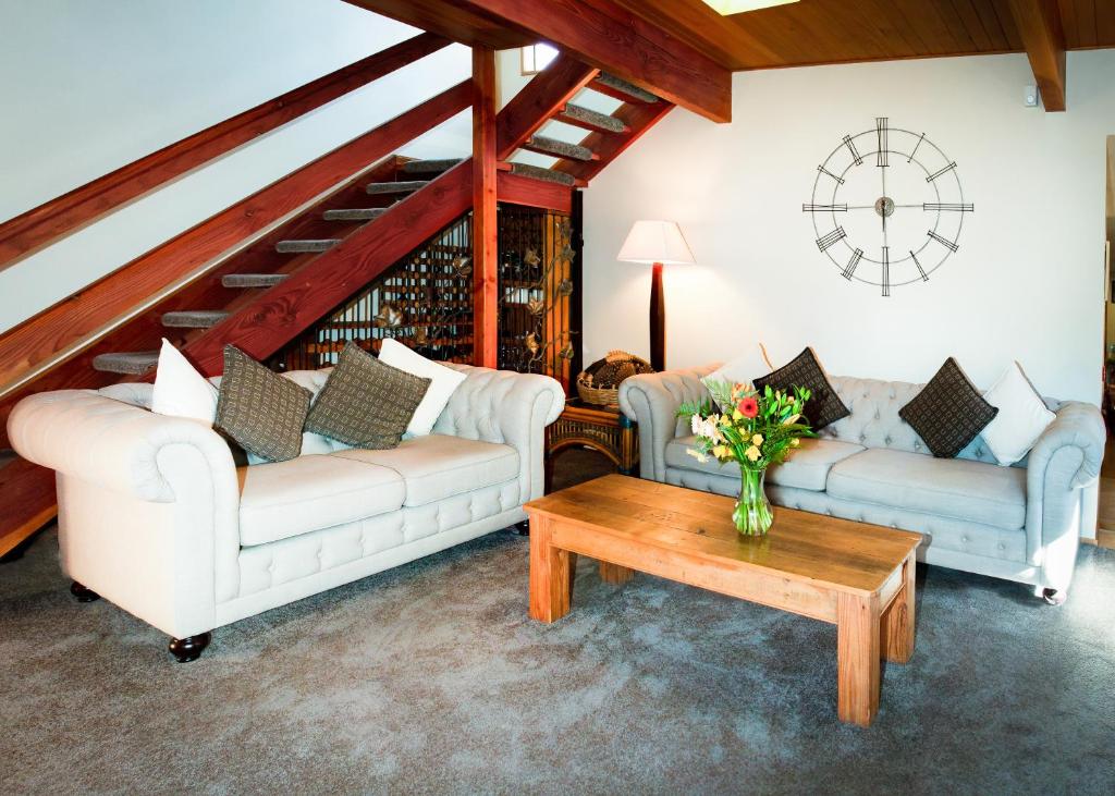 Te Wanaka Lodge photo 3