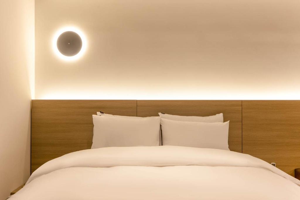 Двухместный (Двухместный номер Делюкс с 1 кроватью), H hotel Gasan