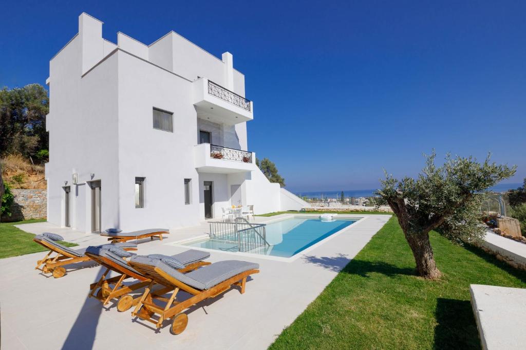 Apartment Tilio - New apartment with private pool 1400m from the beach - Tap to explore photos