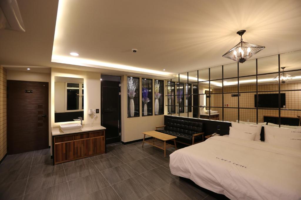 Idea Hotel photo 3