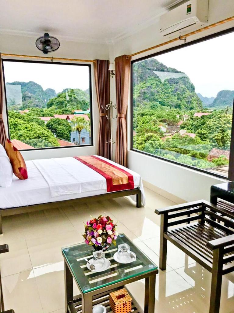 Trang An Mountain View Homestay