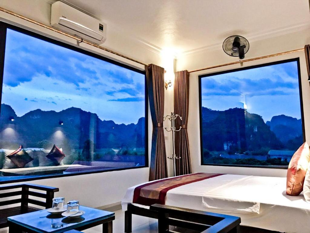 Trang An Mountain View Homestay