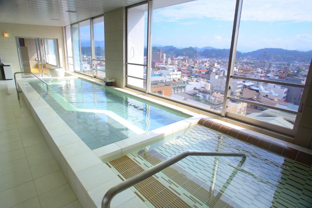 Spa Hotel Alpina Hida Takayama photo 2