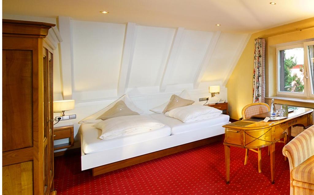 Hotel Rebstock Durbach photo 3