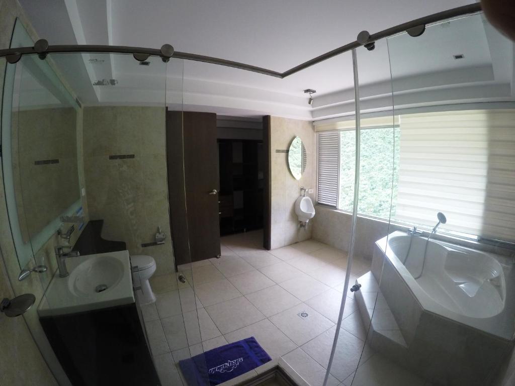 Sky Club Eco Hotel photo 1