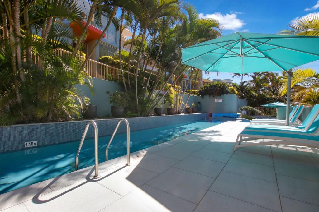 Lennox Beach Resort photo 2