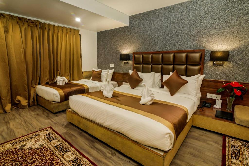 Трехместный (Трехместный номер «Премиум»), Silver Star Boutique Hotel by Sumi Yashshree 684/1