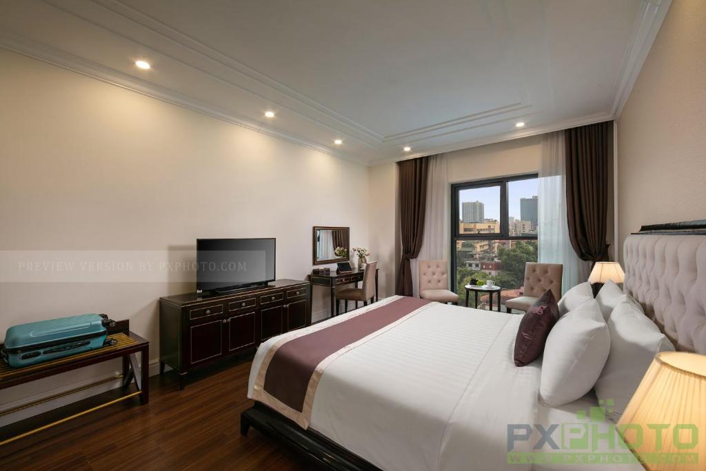 Двухместный (Двухместный номер Делюкс с 1 кроватью), Adonis Hotel