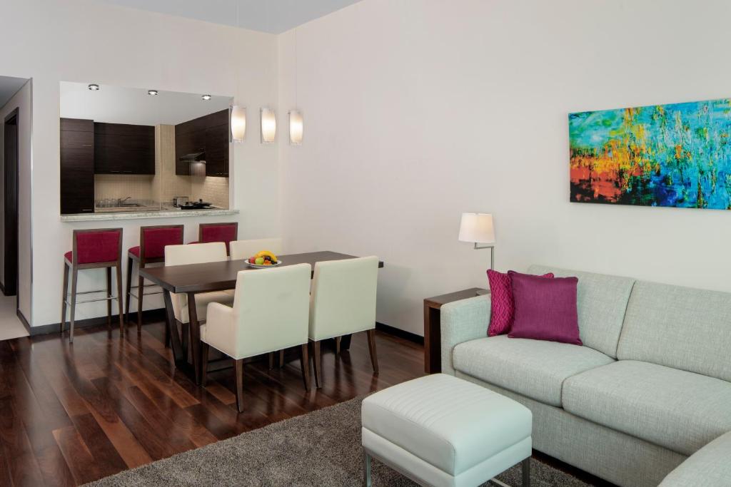 Апартаменты (Апартаменты с 1 спальней и кухней.), Отель Hyatt Place Dubai Jumeirah Residences