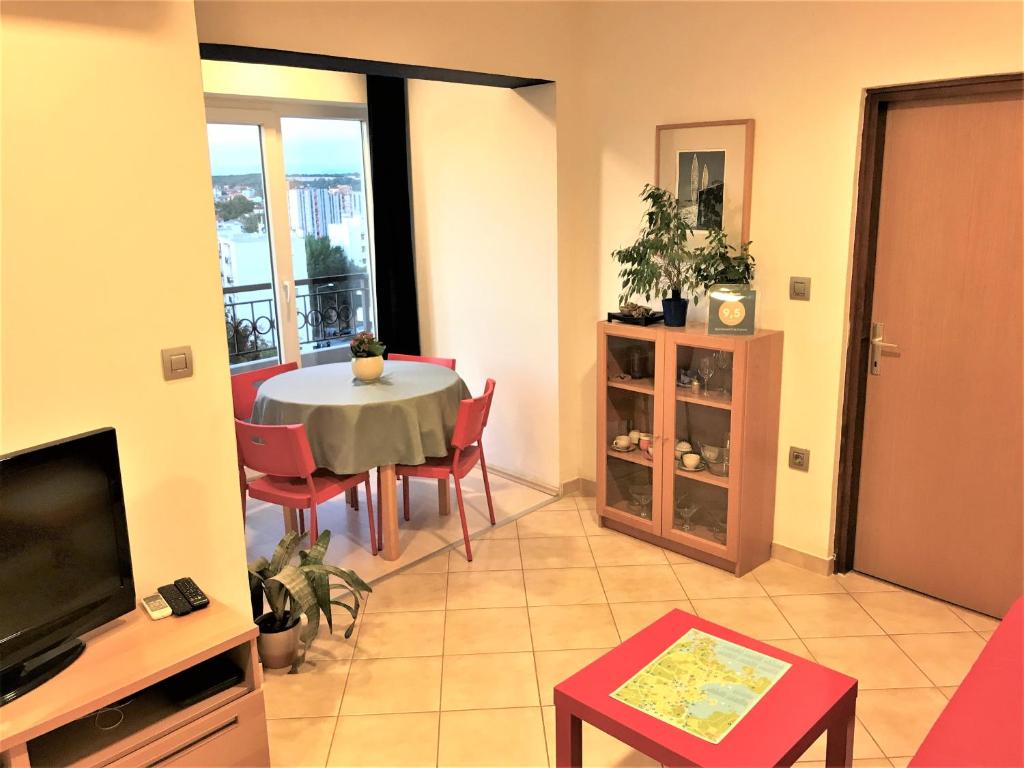 Apartment Pula Center with private parking photo 4