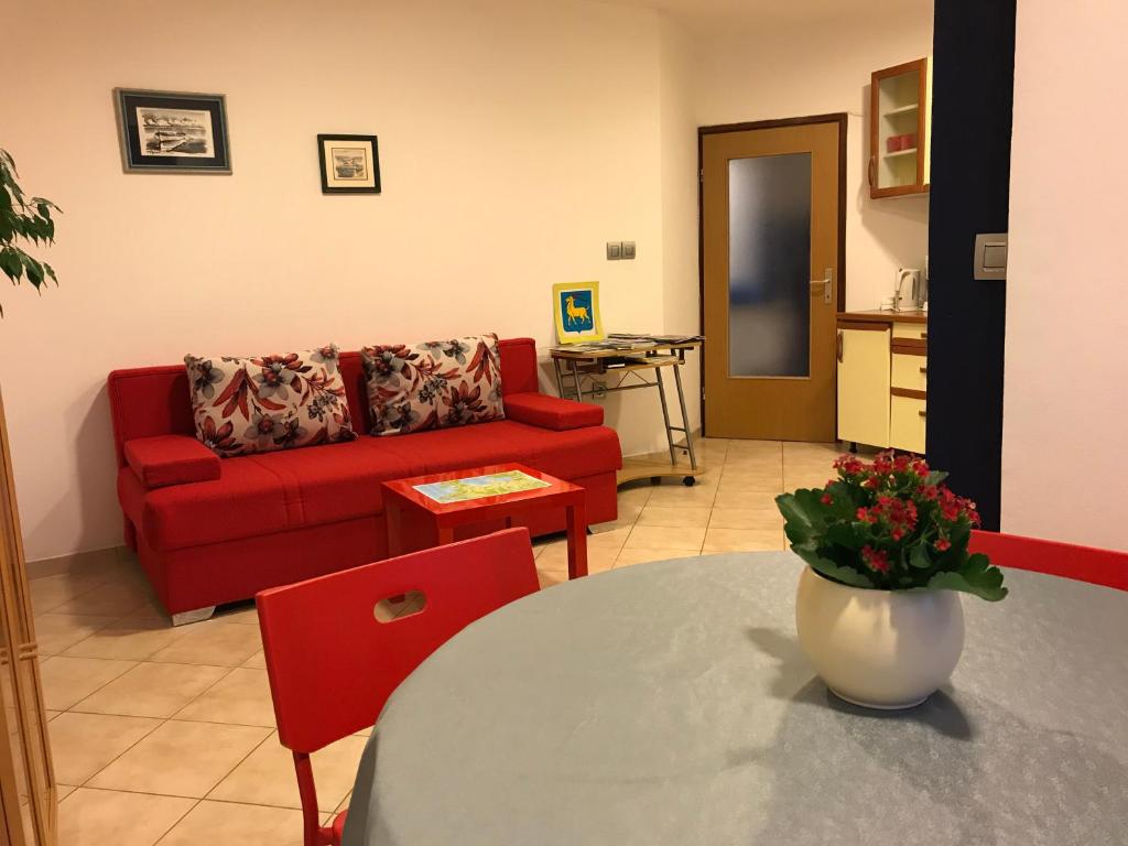 Apartment Pula Center with private parking