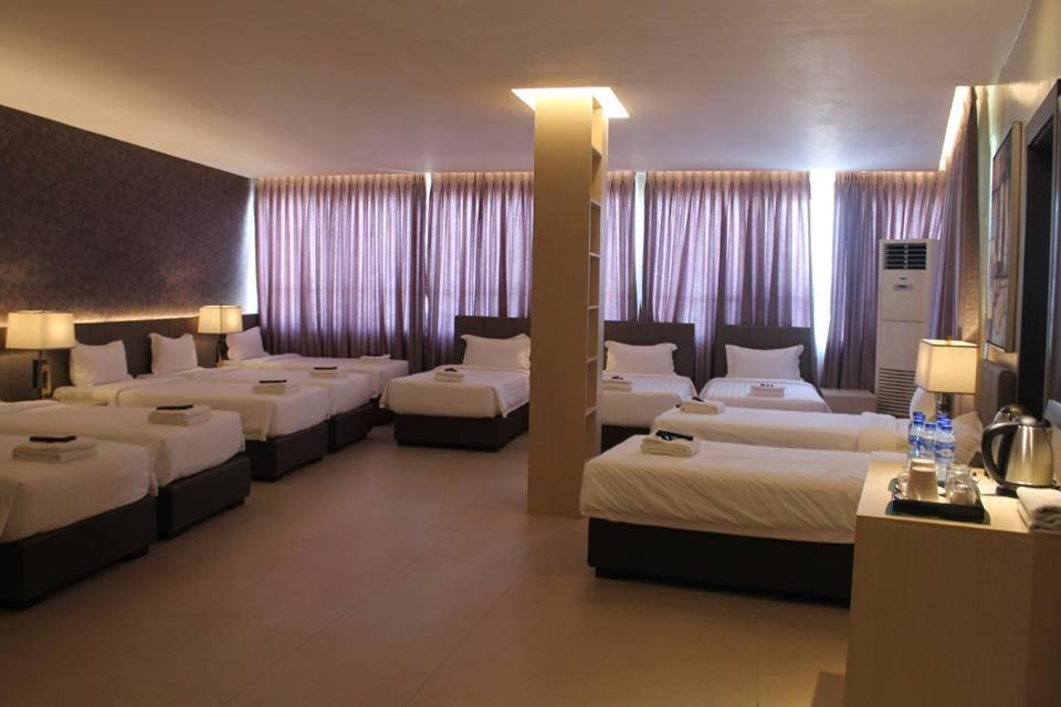 J7 Hotel photo 1