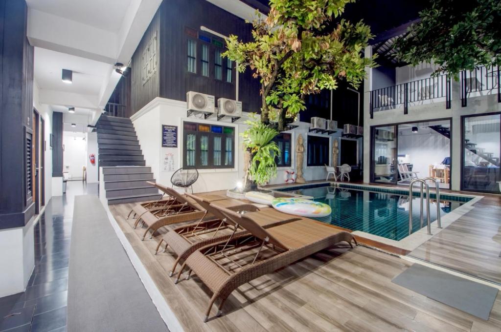 Sathu Hotel photo 2