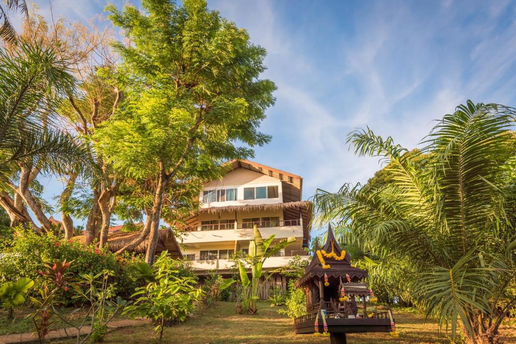 Good Time Sports Village Koh Mak photo 3