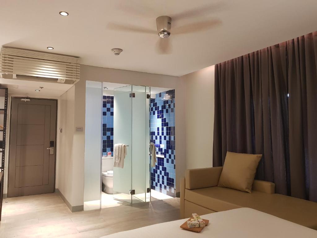 Lagùn Hotel Room Type - Deluxe Queen Room