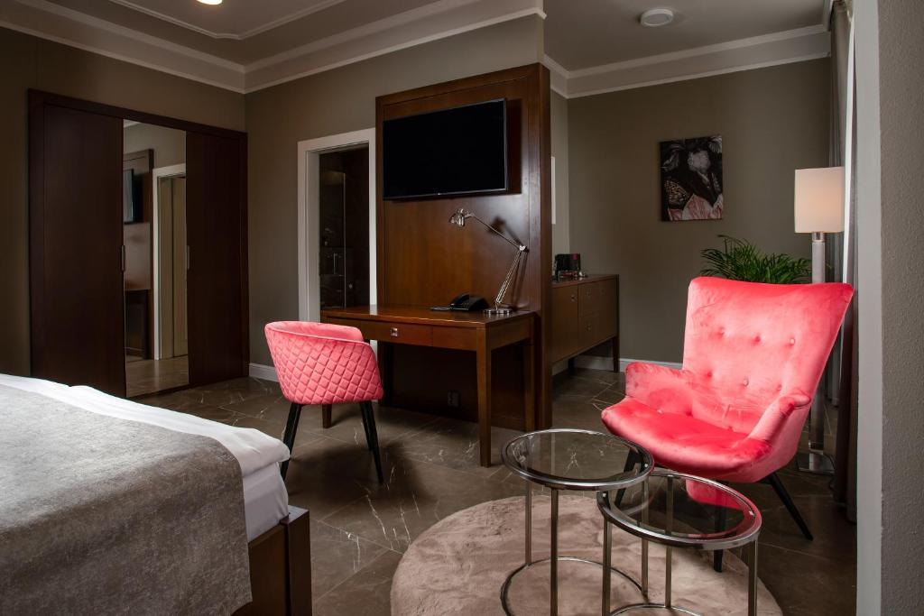 Hotel Anna photo 1