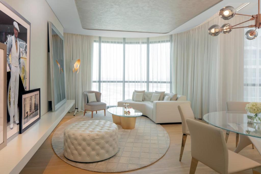 Сьюит (Люкс Charleston), Отель Paramount Hotel Dubai