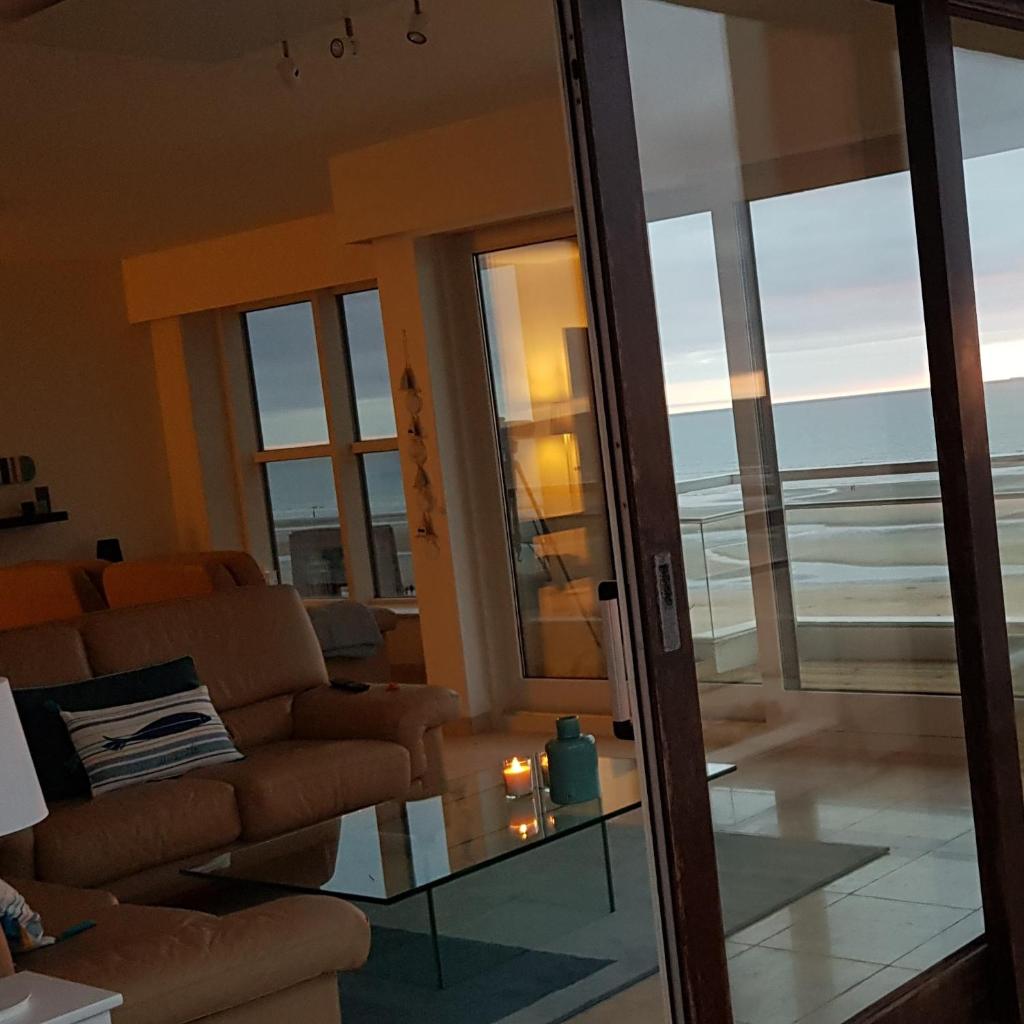 7th Heaven Seaview photo 2