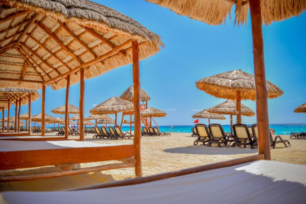 Emporio Cancun - Optional All Inclusive photo 3