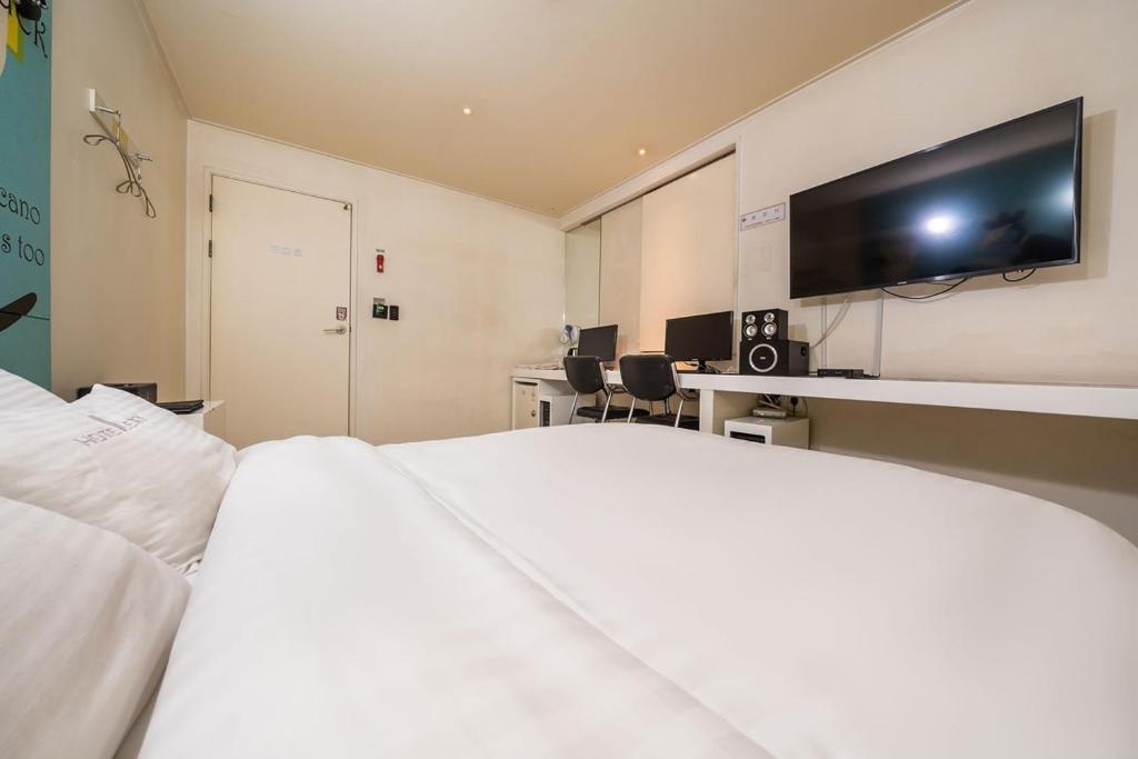 Guri Lexy Hotel photo 3