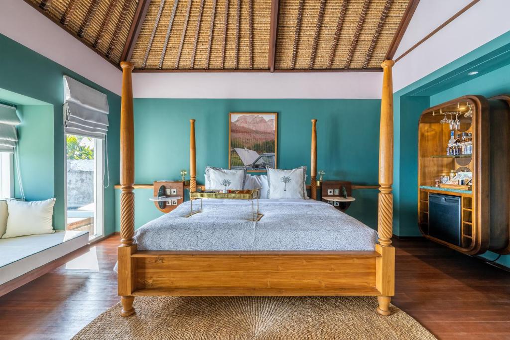 Ulu Cliffhouse Boutique Hotel and Pool Club - Adults Only - Tap to explore photos