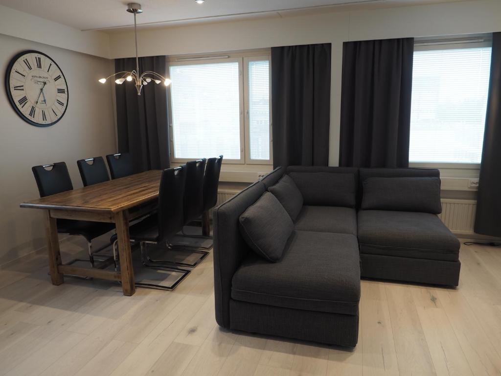 Apartment Oulu station suite photo 3