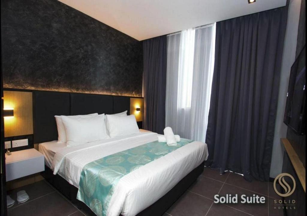 Solid Hotels photo 1