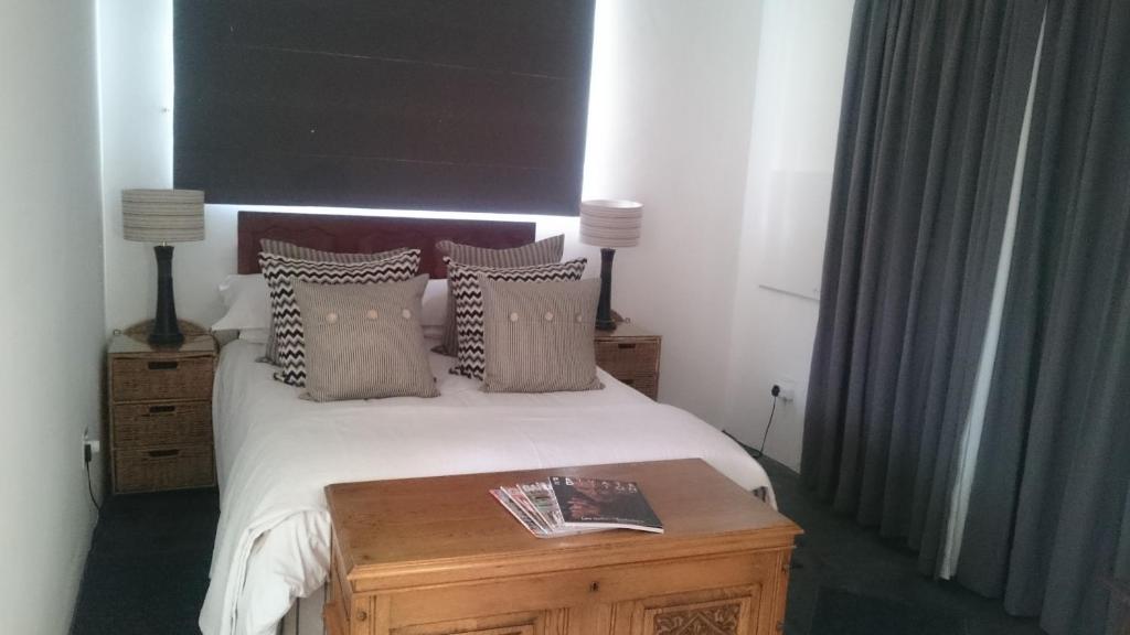 4 On Braemar - Flat B photo 1