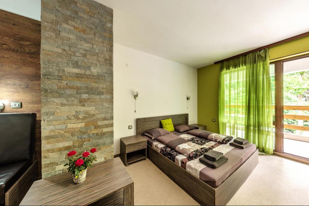 Family Hotel BOHEMA photo 1