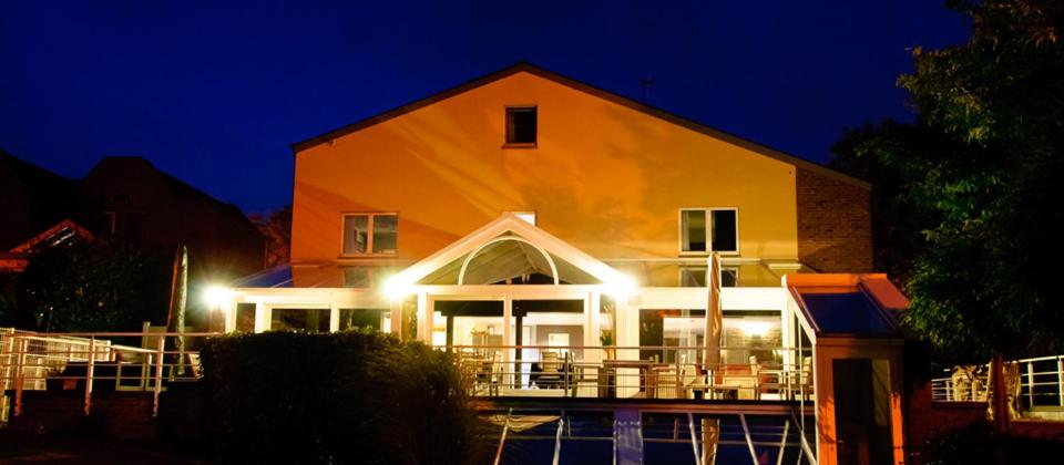 Hotel Pracha photo 2