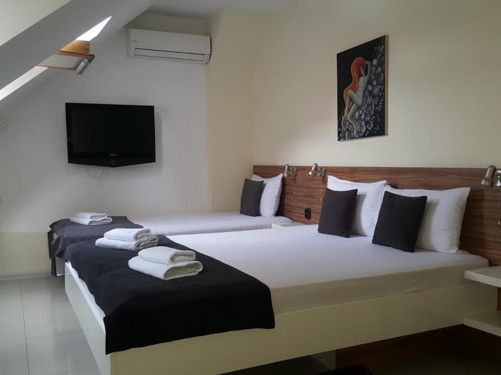 Niš City Center Guest House photo 2