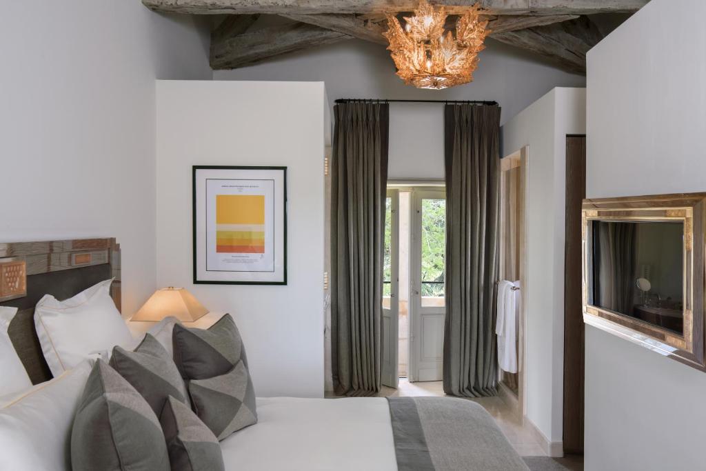 Château Lafaurie-Peyraguey Hôtel & Restaurant LALIQUE photo 1