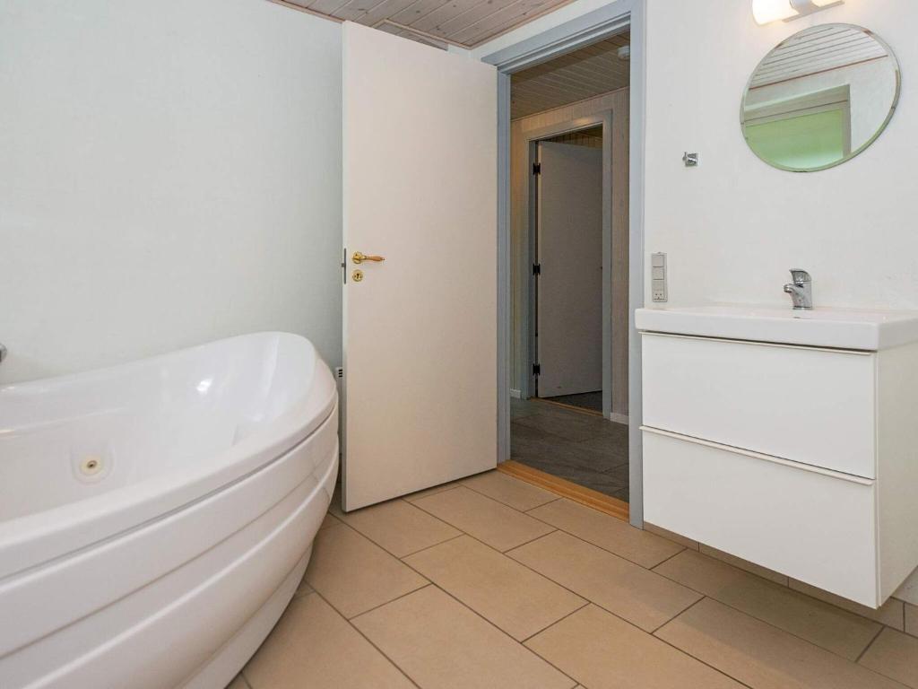 4 star holiday home in Rømø photo 2