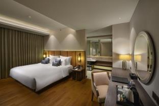 Golden Tulip Holland Resort Batu photo 1