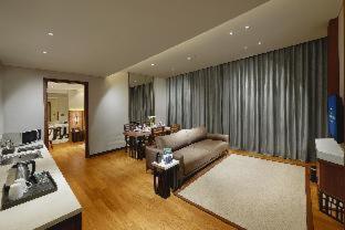 Golden Tulip Holland Resort Batu photo 4