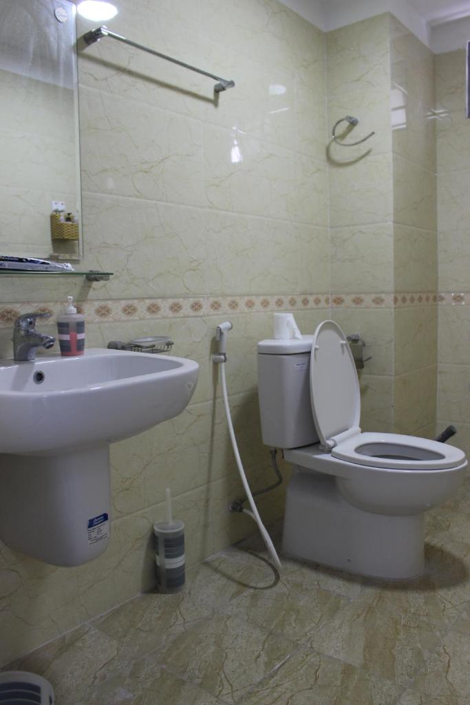 Семейный (Семейный номер с балконом), Amazing stay- homestay, city view, near center Hanoi, NK Cau Giay