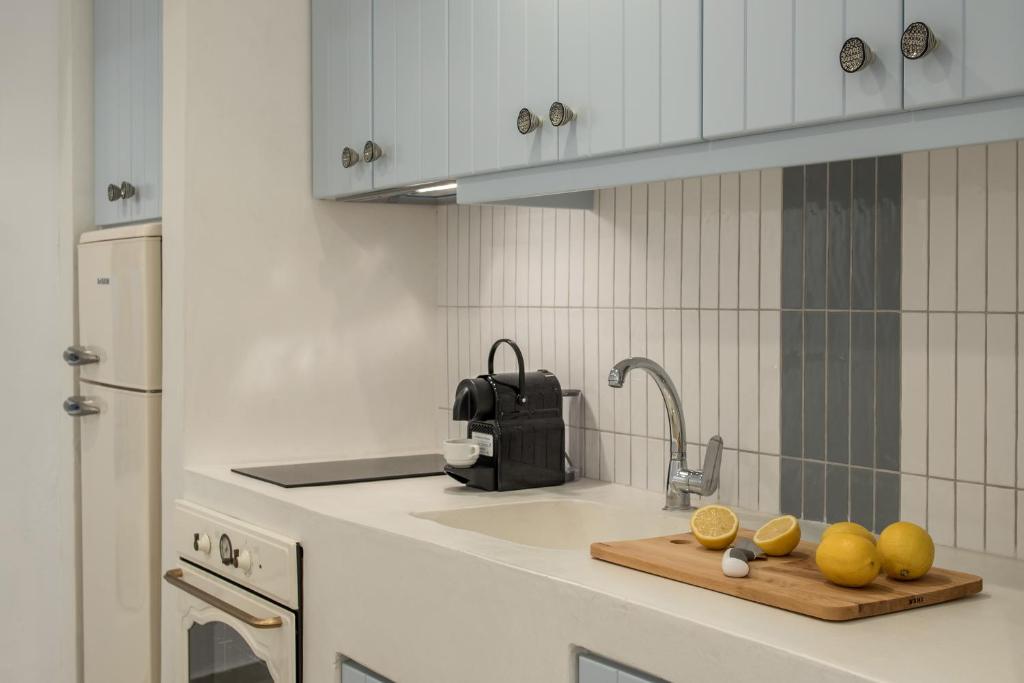 Aphrodite Luxury apartment photo 4