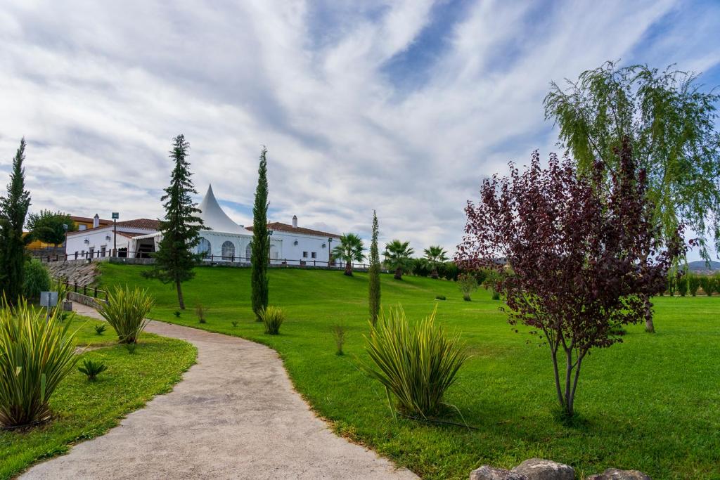 Hotel Rural Arroyo la Plata by Bossh Hotels photo 2