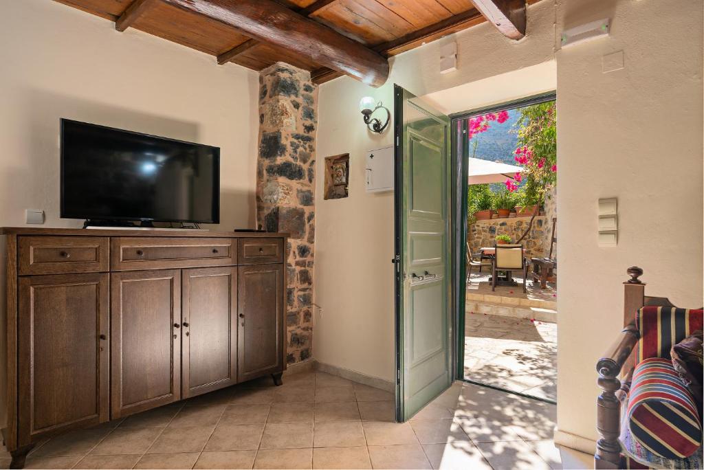 Villa Aleva photo 3