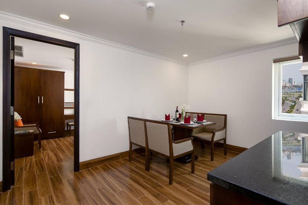 Roliva Hotel & Apartment Danang