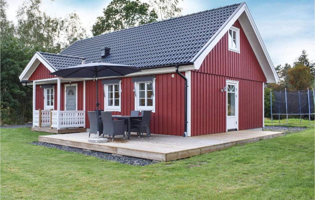 Beautiful Home In Unnaryd With 3 Bedrooms And Wifi photo 1