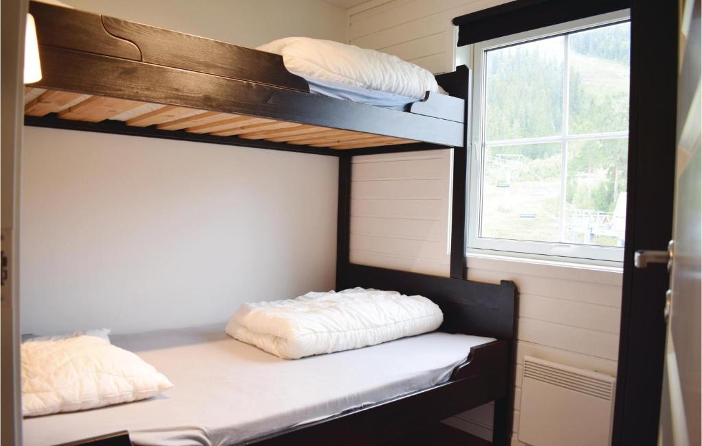 Awesome Apartment In Uvdal With 3 Bedrooms, Sauna And Wifi photo 1