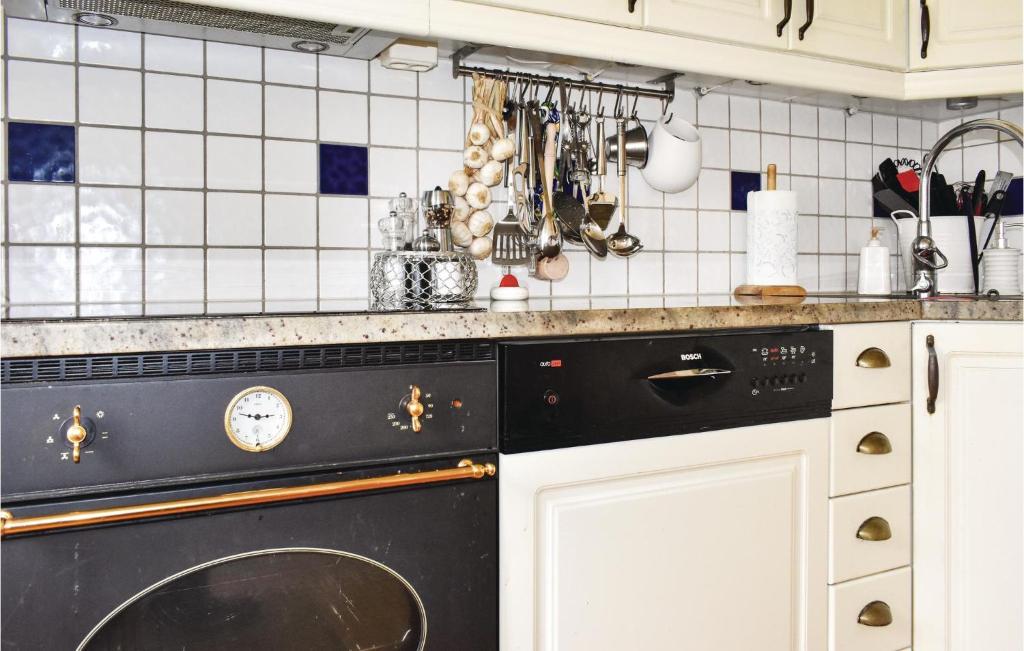 Stunning Home In Skivarp With 2 Bedrooms, Sauna And Wifi photo 4
