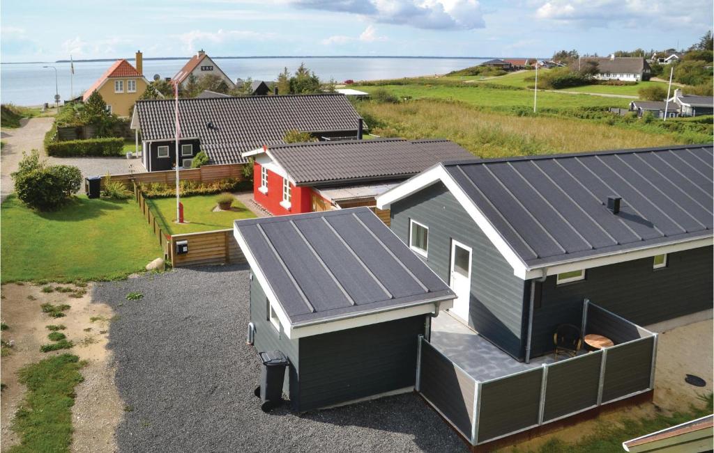 Awesome Home In Esbjerg V With 2 Bedrooms And Wifi