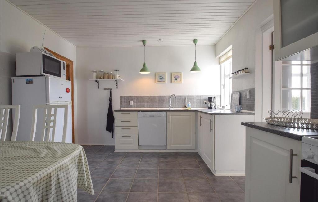 Amazing Home In Tranekr With 3 Bedrooms And Wifi photo 1